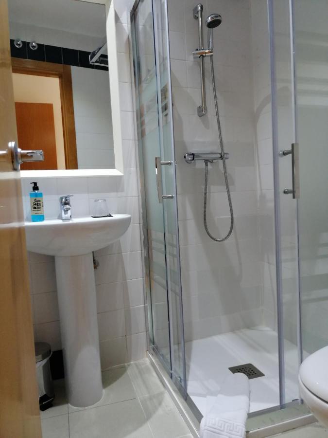 Hostal Cuentame Evolucion Auto Check In Burgos Bagian luar foto
