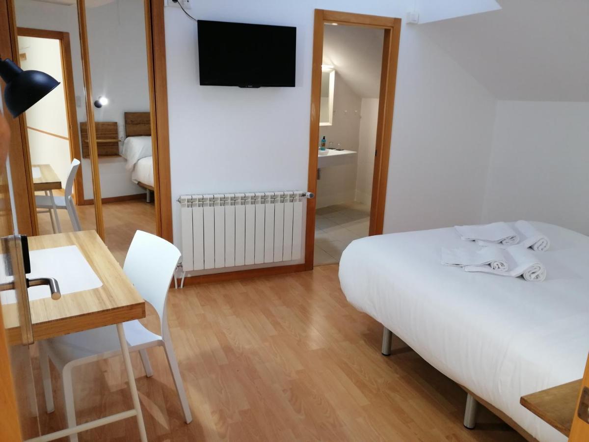 Hostal Cuentame Evolucion Auto Check In Burgos Bagian luar foto