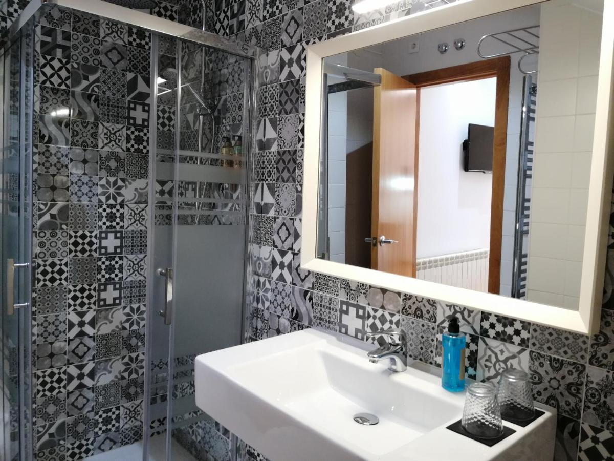 Hostal Cuentame Evolucion Auto Check In Burgos Bagian luar foto